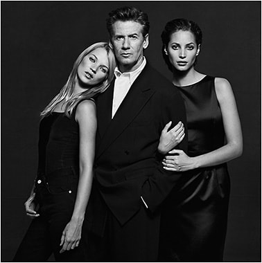 Calvin Klein with models Kate Moss (left) and Christy Turlington © Peter Lindbergh - Courtesy of Peter Lindbergh, Paris / Gagosian Gallery