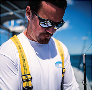 costa style Mag Bay in shiny black with copper silver mirror lenses