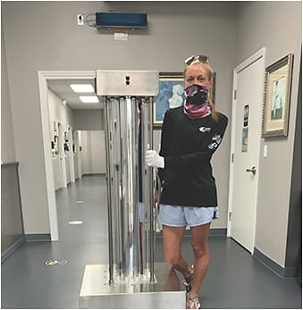 FIGURE 2. “My female staff calls our UV robot Fernando,” says Dr. Mahootchi. “He’s their boyfriend who does all the hard work.”