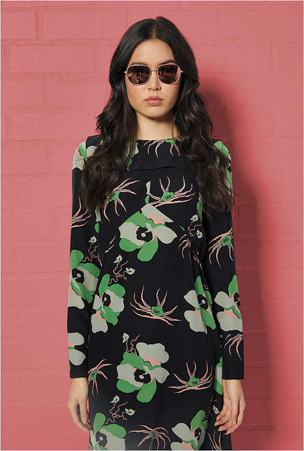 Color Play
The CL002 Cecil from Randolph, inspired by Cecil “Teddy” Kenyon, a test pilot during World War II, is an oversized square metal sunglass in blush gold with on-trend rose gold flash lenses.