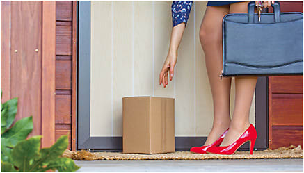 PIXSOOZ / SHUTTERSTOCK.COM