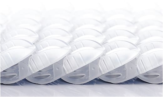 ARTZENTER / SHUTTERSTOCK.COM