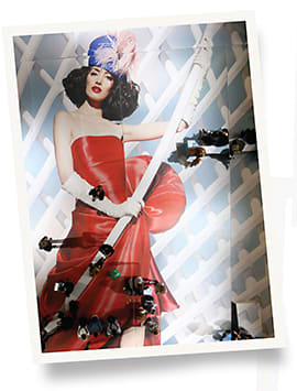 Even the (notably crowded) show floor at MIDO was a display of art + style
Photo: Getty Images for MIDO 2017