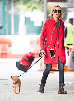 SOPHISTICATED DETAILS
Actress Naomi Watts sports Salvatore Ferragamo geometric sunglass style SF863S from Marchon in New York City.
Credit: Getty Images