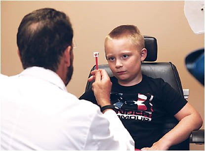 Assessing fixation. 
Photos courtesy of Dr. Barry Tannen