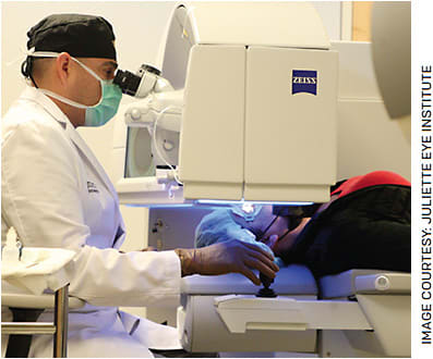 Dr. Melendez performing SMILE laser surgery (Zeiss) on a patient. Juliette Eye Institute is the first to offer this technology in Albuquerque, N.M.