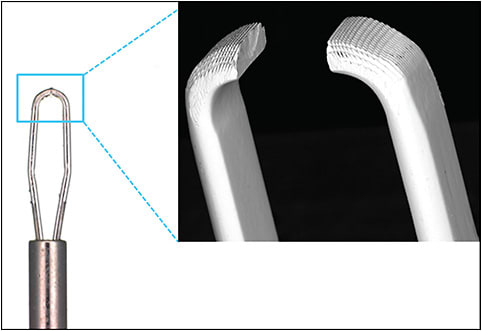 Close-up view of the Finesse Sharkskin ILM Forceps grasping tip.
IMAGE COURTESY OF ALCON.