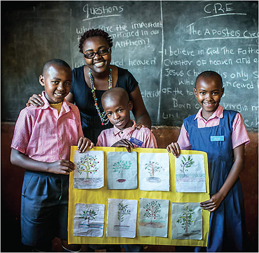 Rose, a corneal transplant recipient in Kenya, was able to return to teaching, thanks to care.