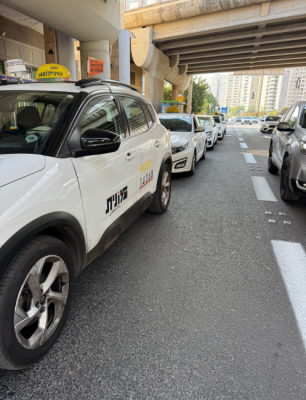 מונית גדולה הוד השרון