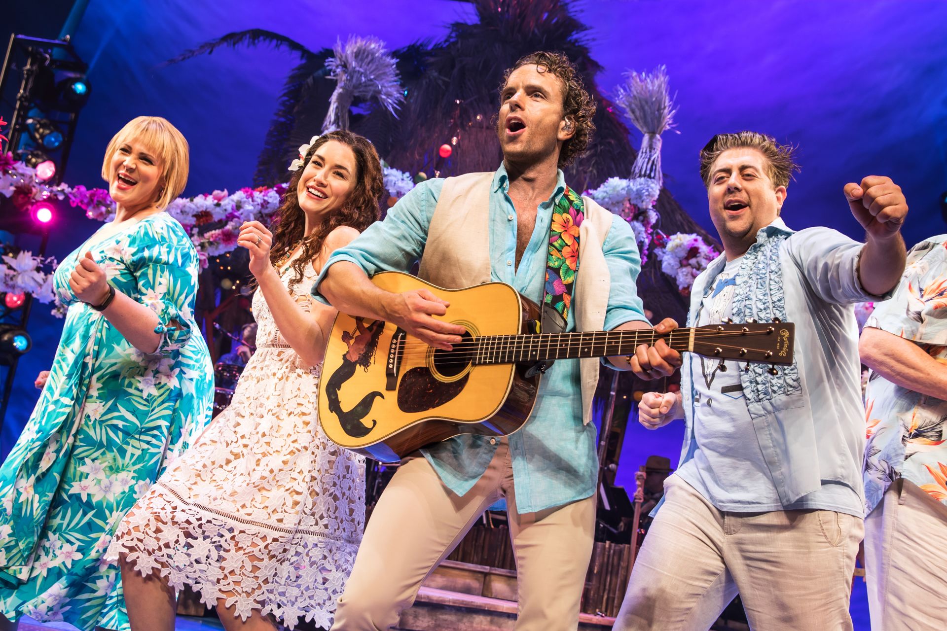 Review 'Escape to Margaritaville' provides fun for Buffett fans and