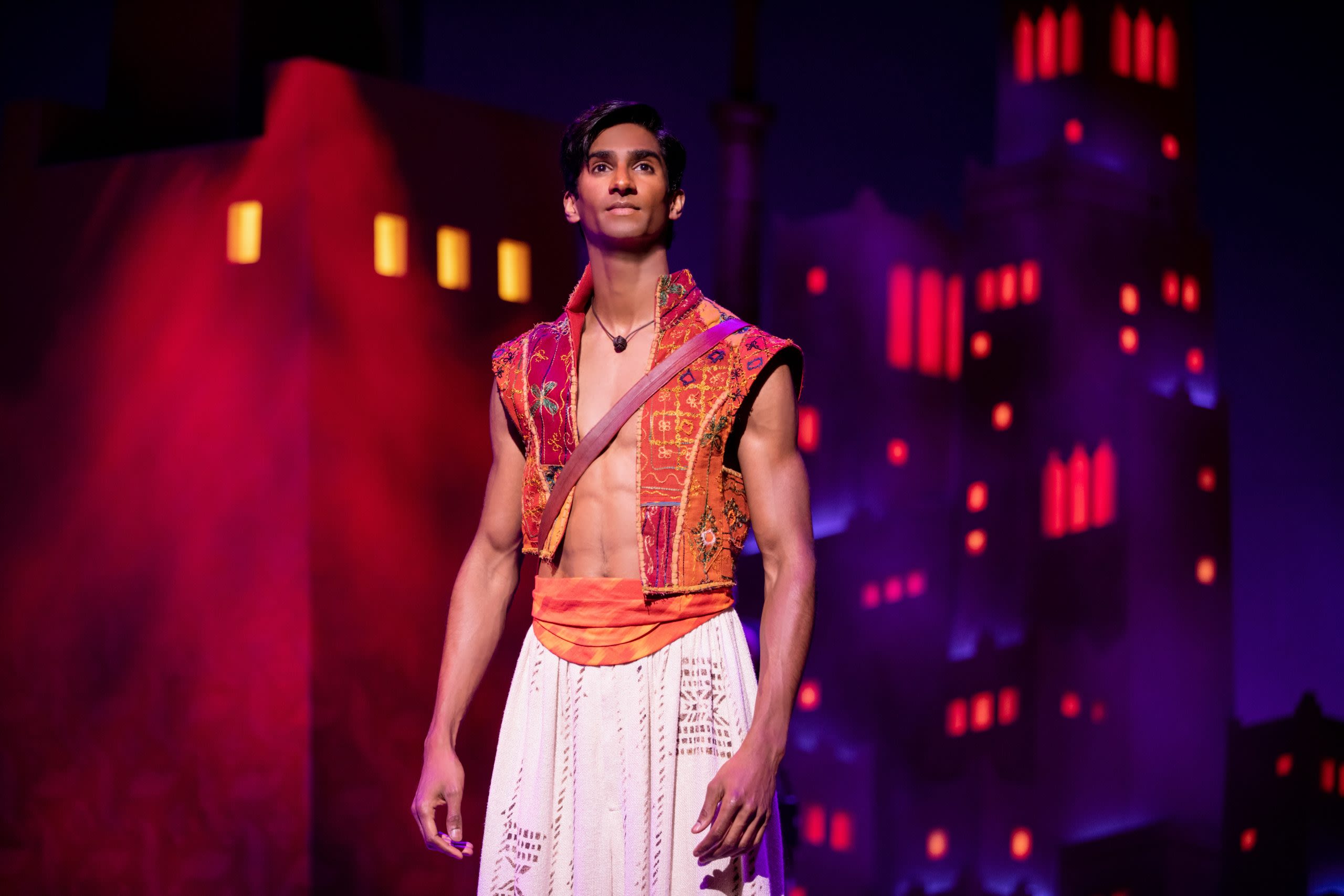 Aladdin Will Resume Broadway Performances After Covid 19 Cases Broadway News