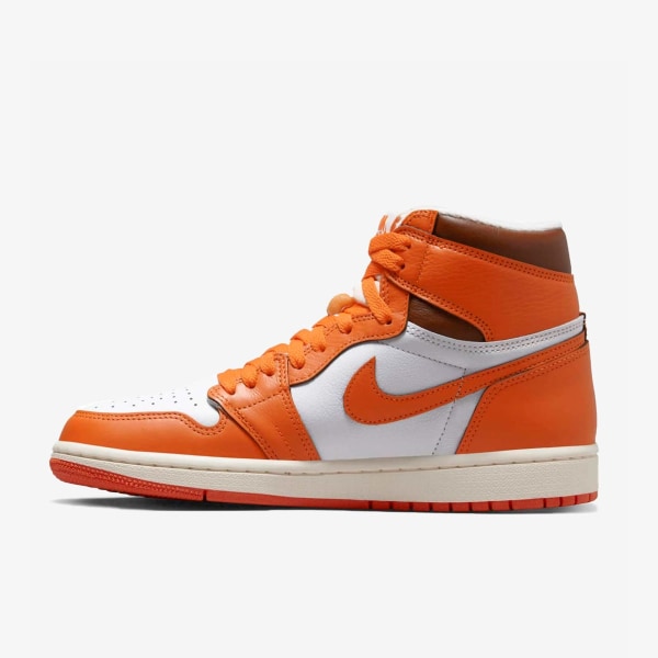 Air Jordan 11 Uno Orange