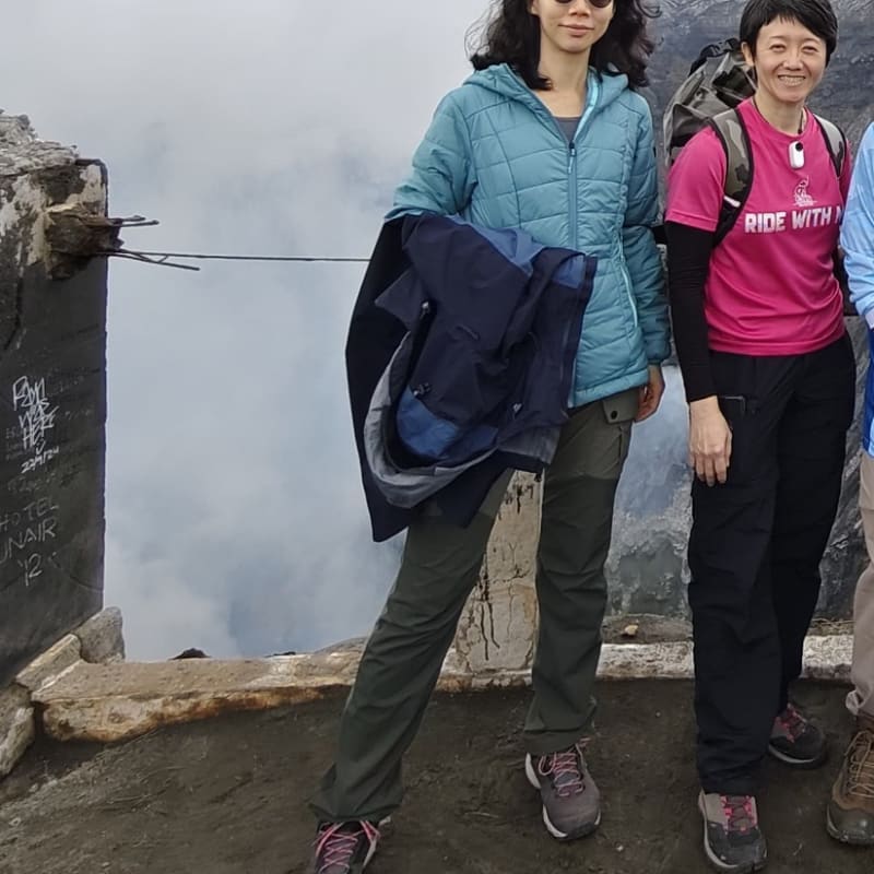 Group tourists enjoying Kawah Bromo