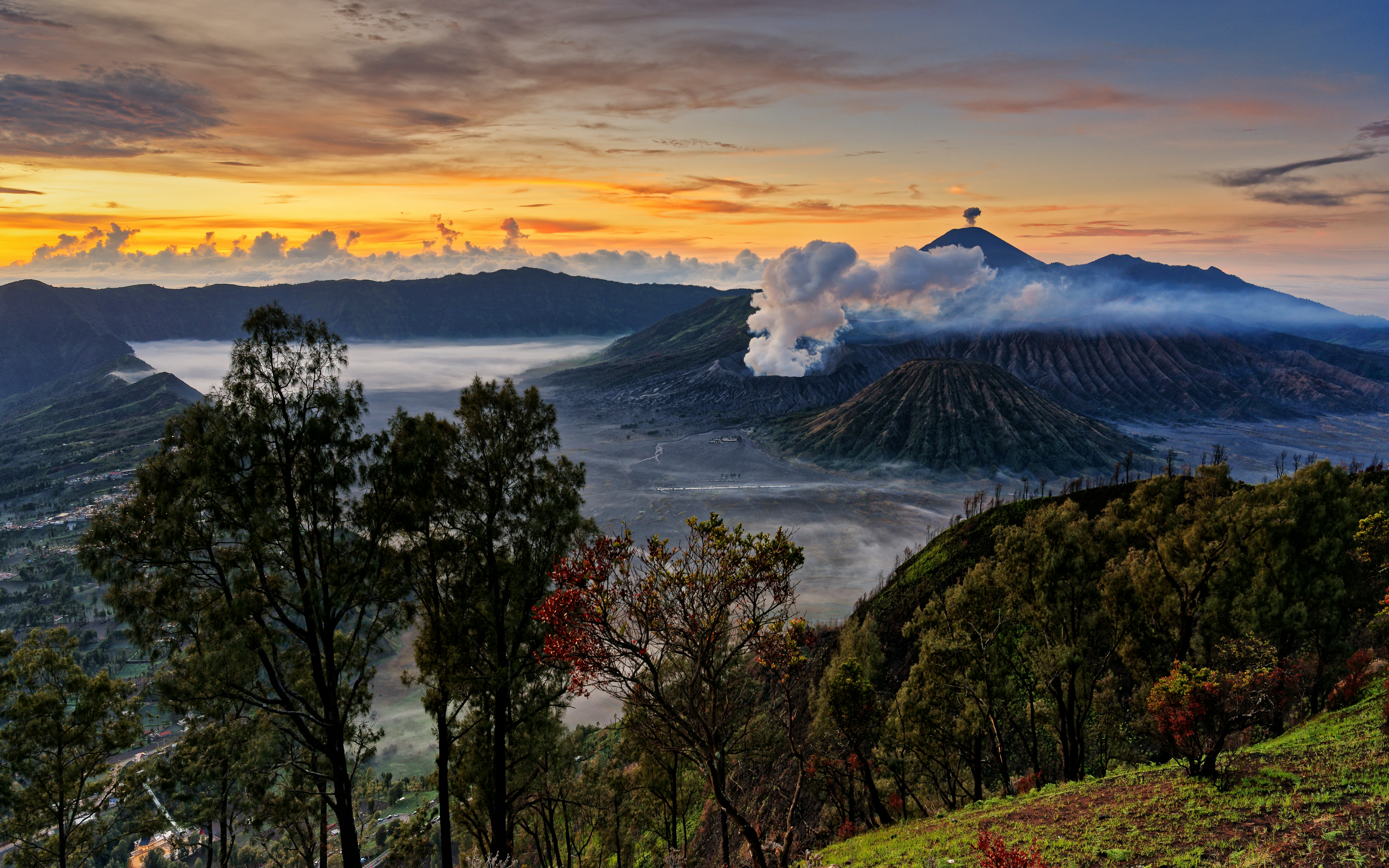 Breathtaking sunrise over Mount Bromo