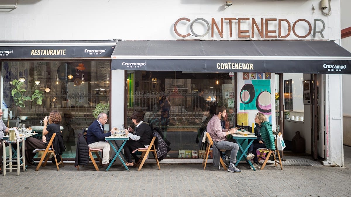 conTenedor in Alameda de Hércules, Seville