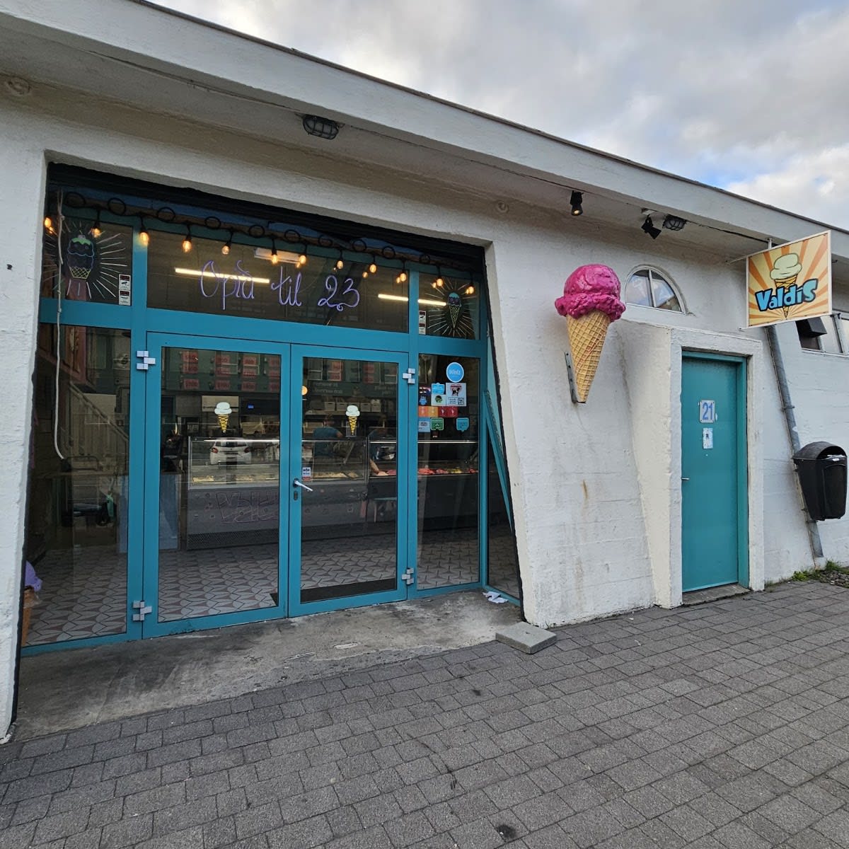 Valdís in Grandi, Reykjavik