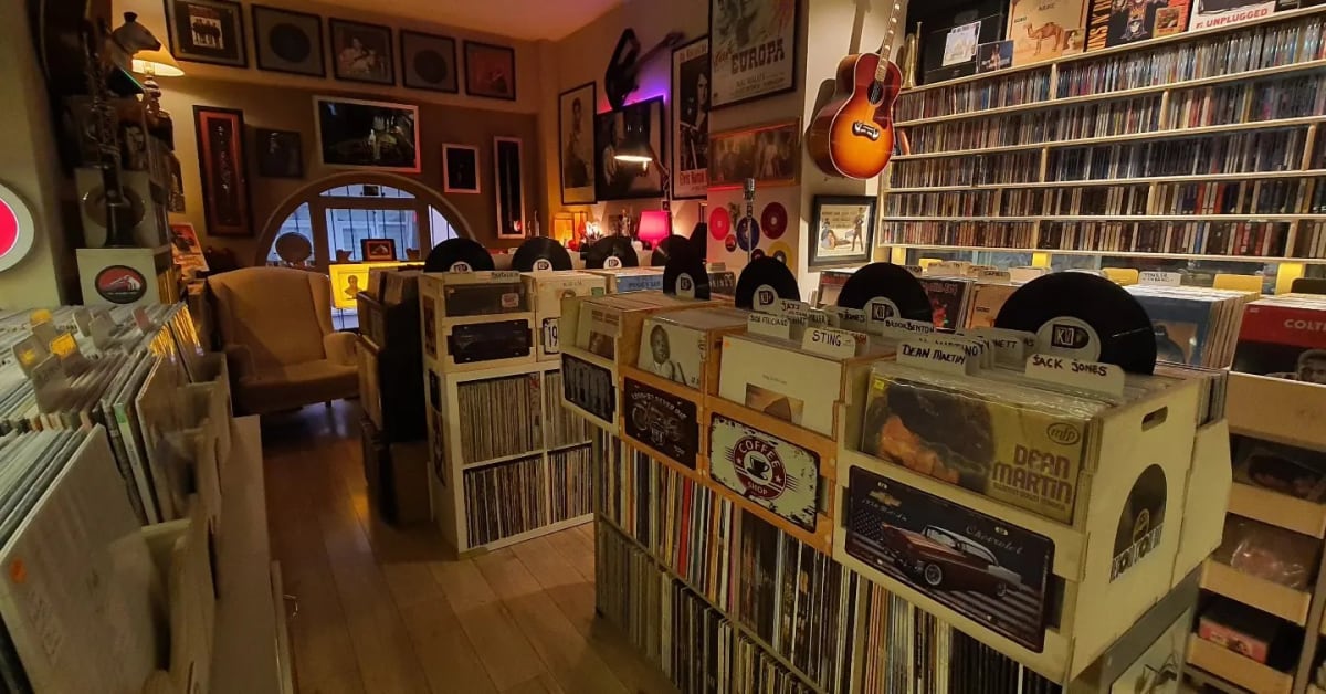 KV Records in Kavaklıdere, Ankara