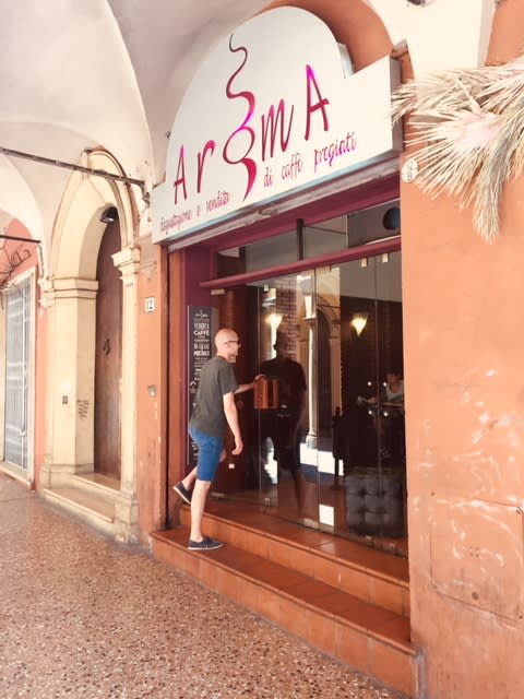 Aroma Specialty Coffees in Bolognina, Bologna