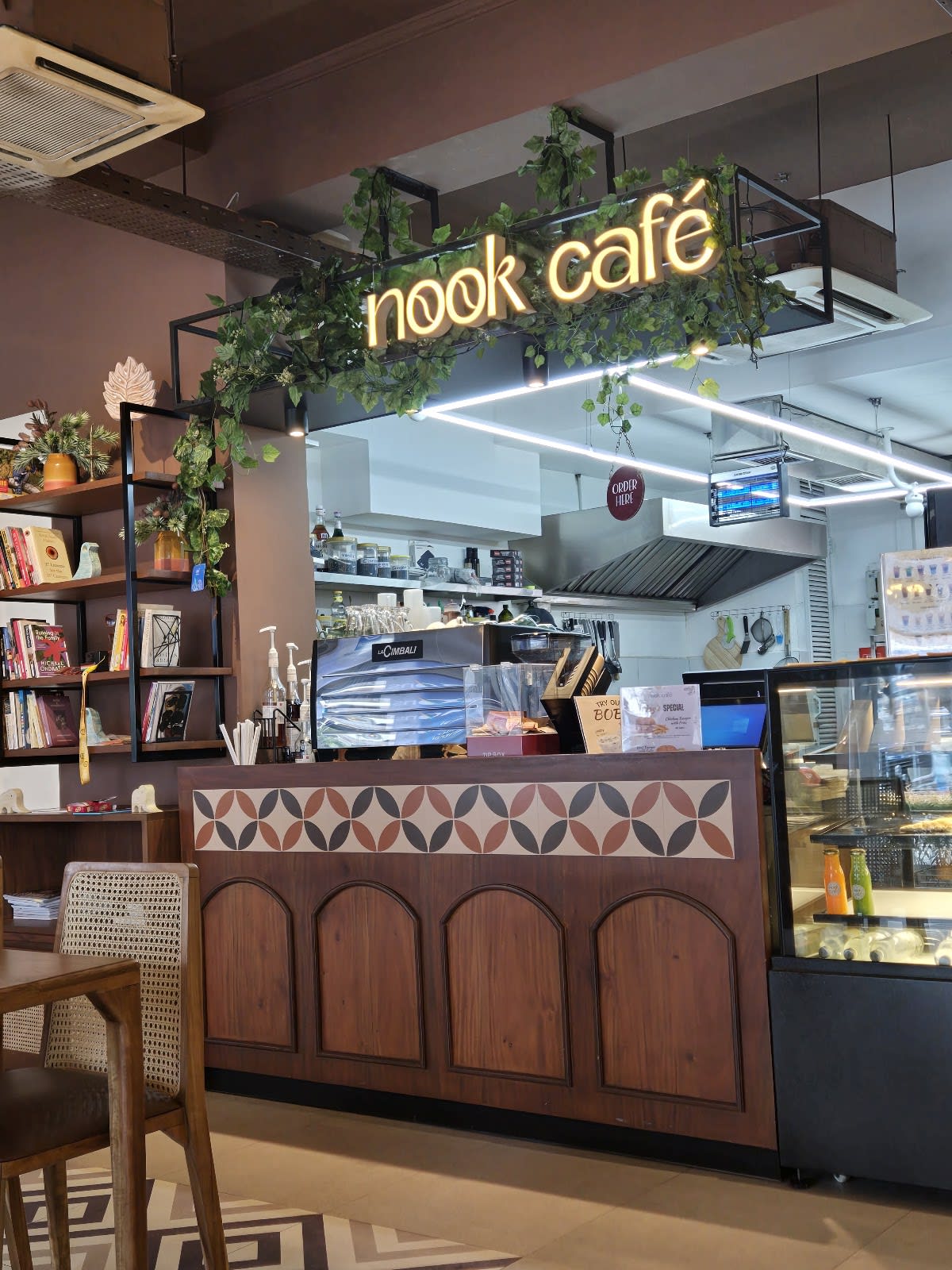 Nook Cafe@505