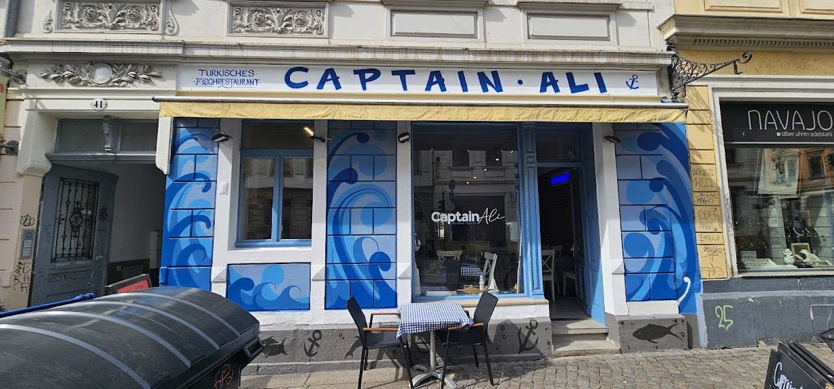 Captain Ali Fisch & Breakfast