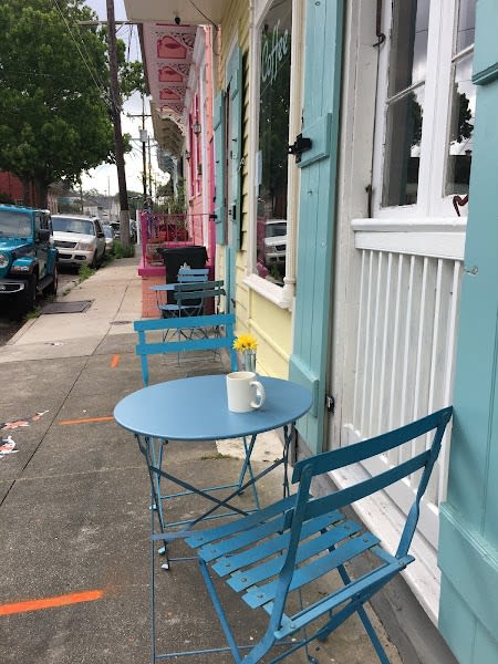 Petite Clouet Café