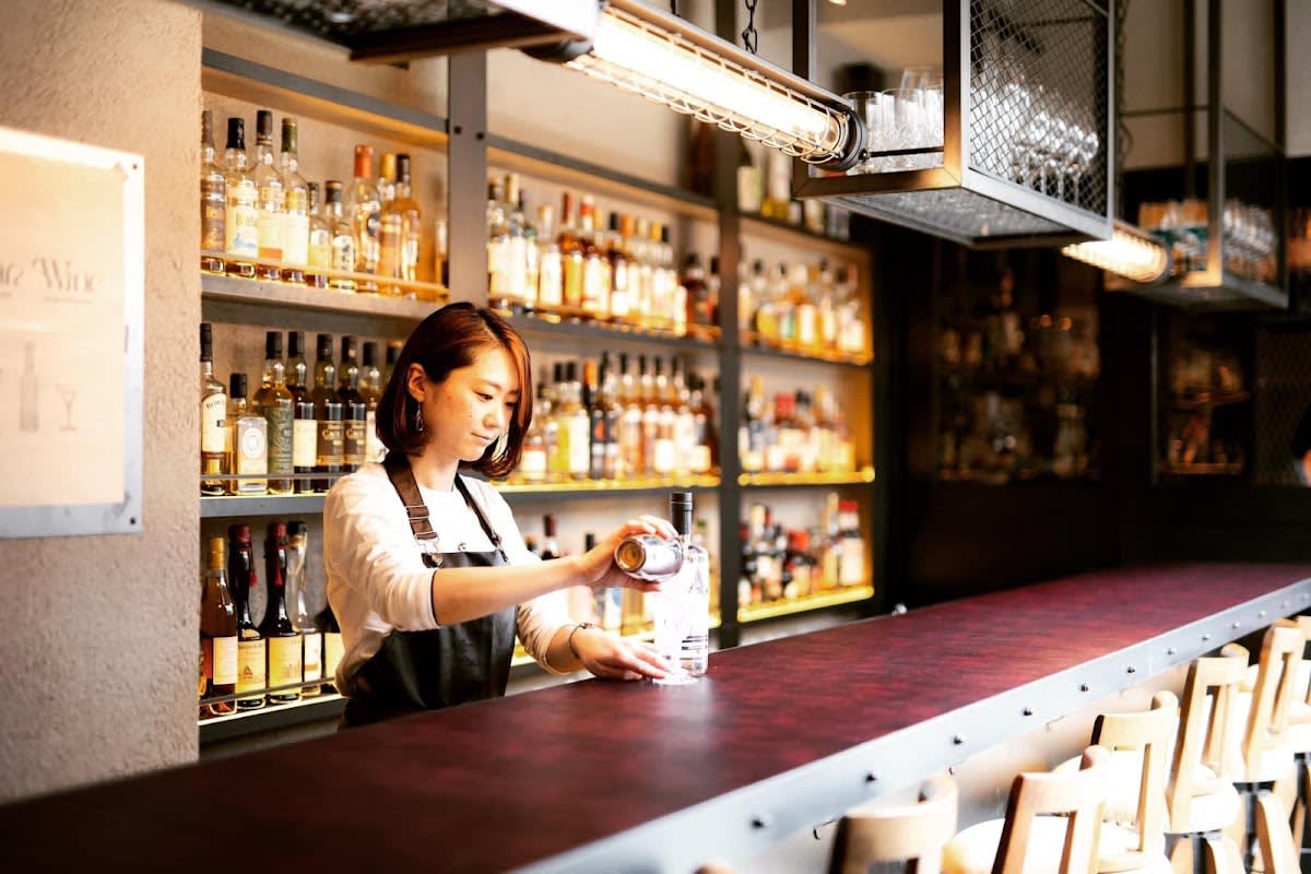 Fairground Bar&Wine shop