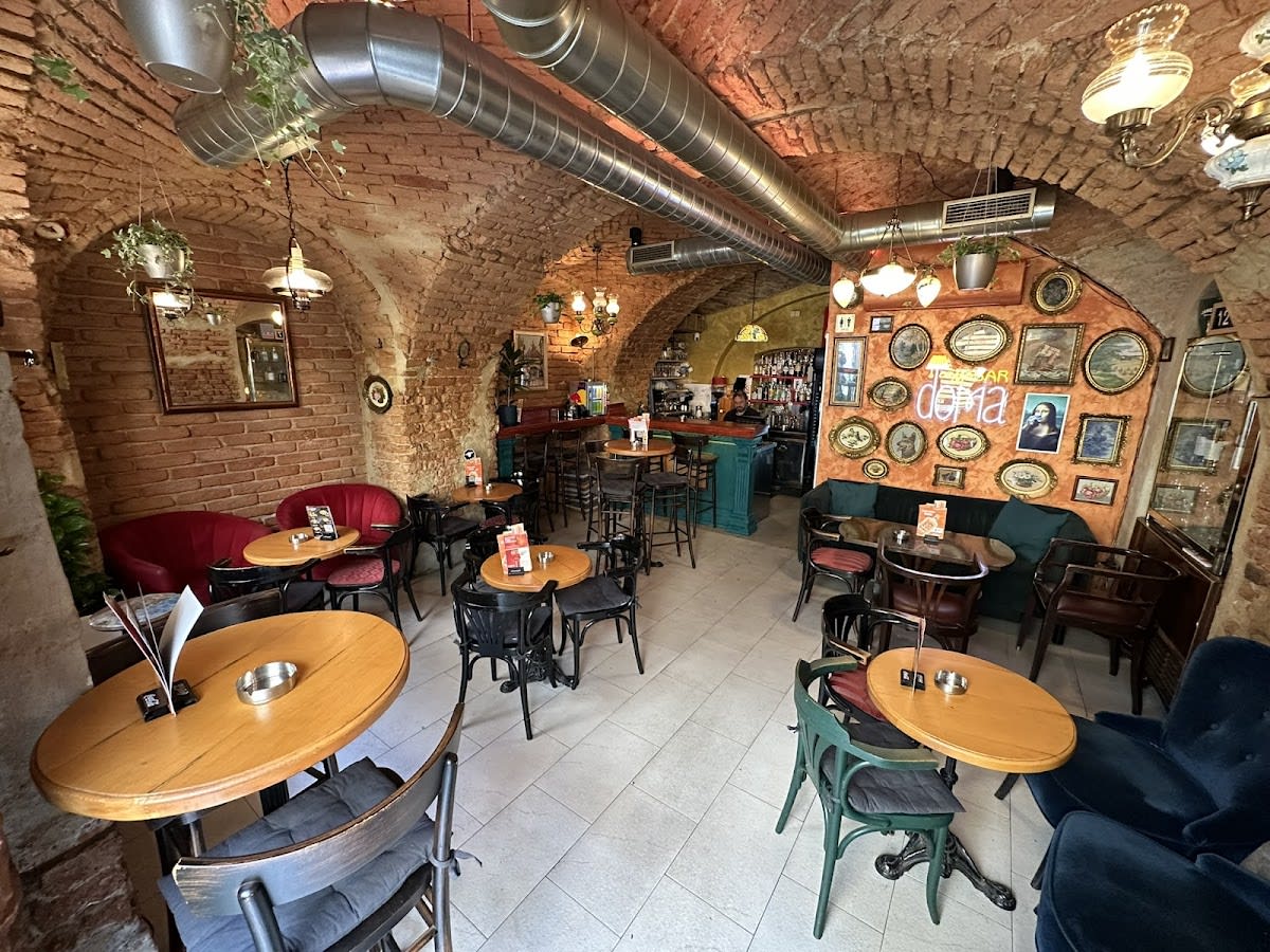 Doma Bar