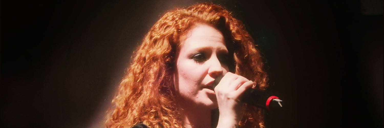 Jess Glynne