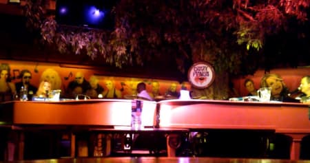 Crazy Pianos