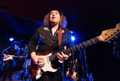 Julian Sas Julian Sas