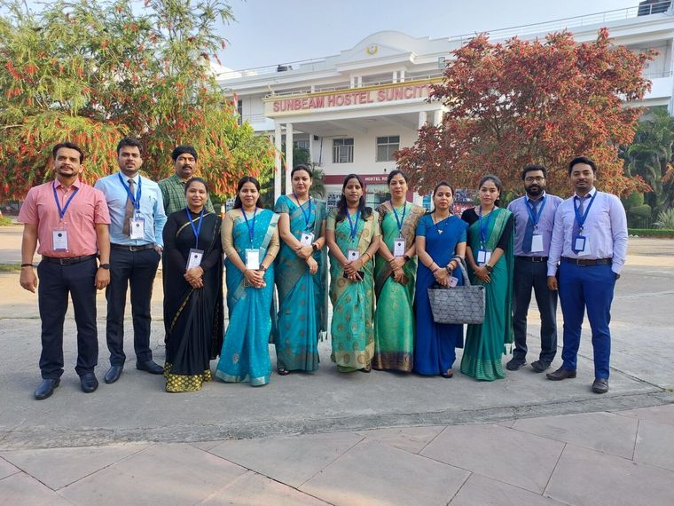 DHK Eduserve Training Programme 2024–25 at Sunbeam School Ballia — photograph 4 of 7