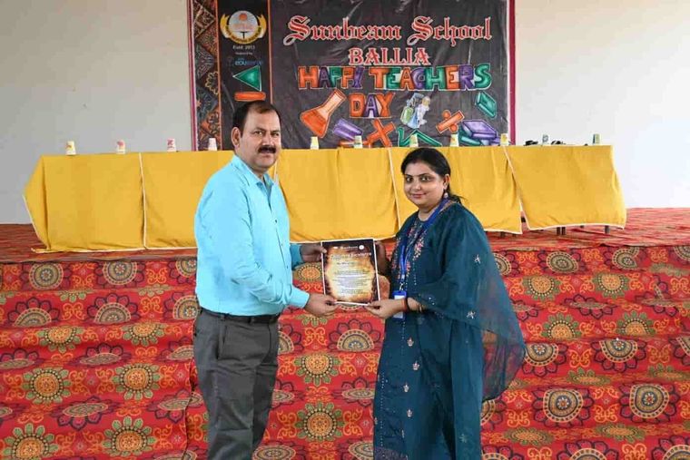 Teachers’ Day — the student-led programme at Sunbeam School Ballia — photograph 9 of 42