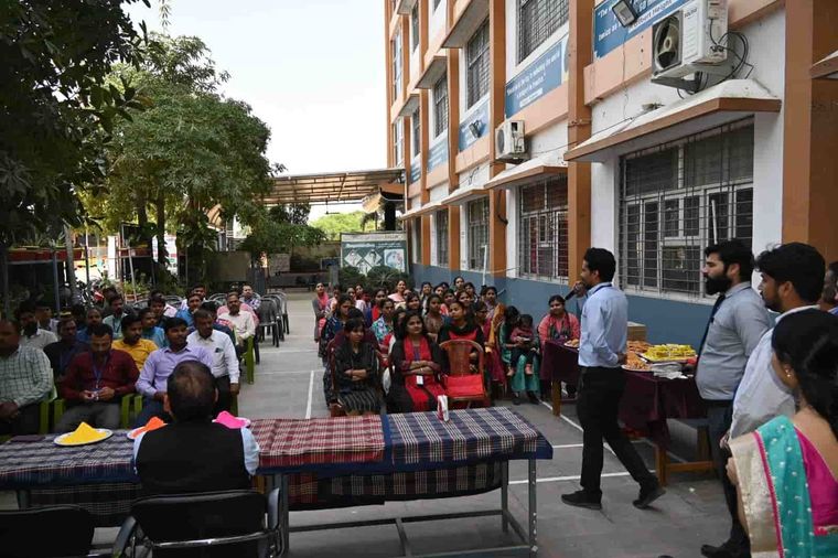 Holi at Sunbeam School Ballia — photograph 4 of 9