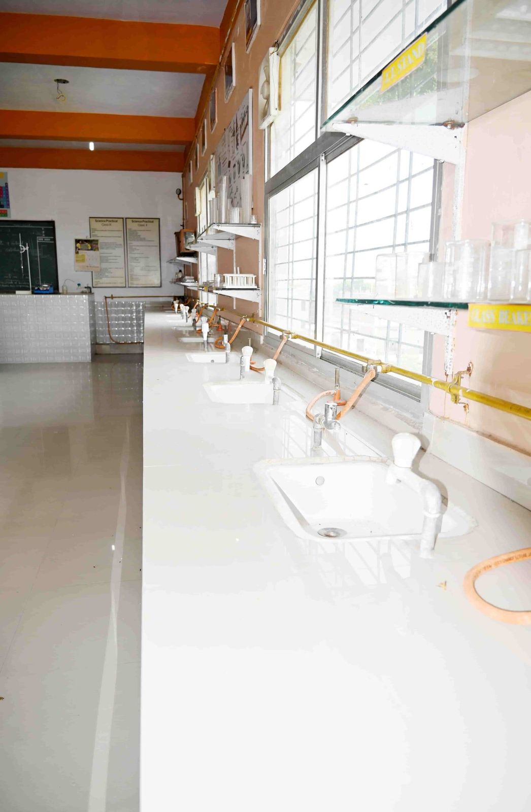 The chemistry laboratory at Sunbeam School Ballia