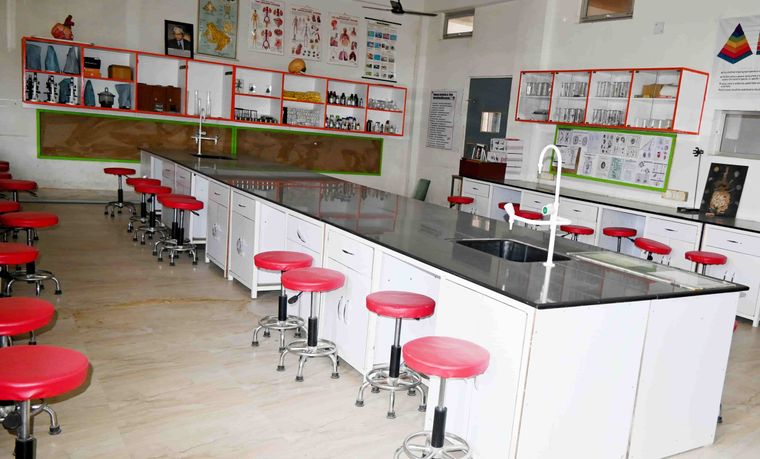The biology laboratory at Sunbeam School Ballia — detail 1
