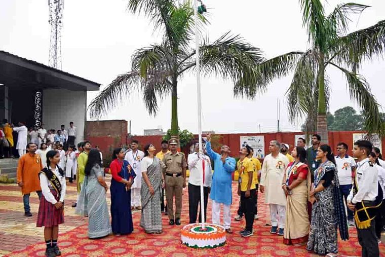 Ardent Reader Award at Sunbeam School Ballia — photograph 8 of 8