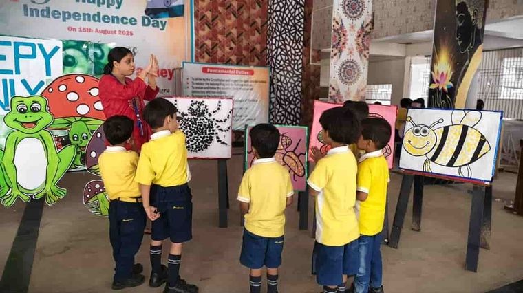 Creepy Crawly — a KG activity at Sunbeam School Ballia — photograph 12 of 12