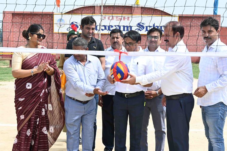 District Junior Volleyball Championship at Sunbeam School Ballia — photograph 14 of 19