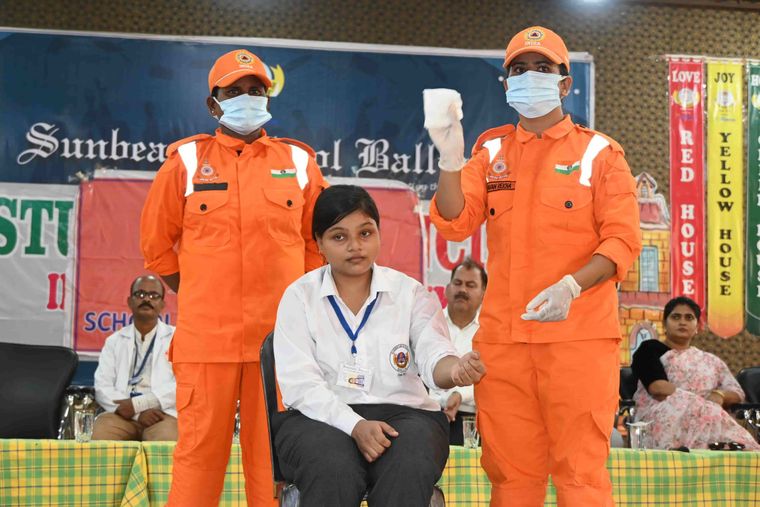 NDRF disaster-response session at Sunbeam School Ballia — photograph 3 of 21