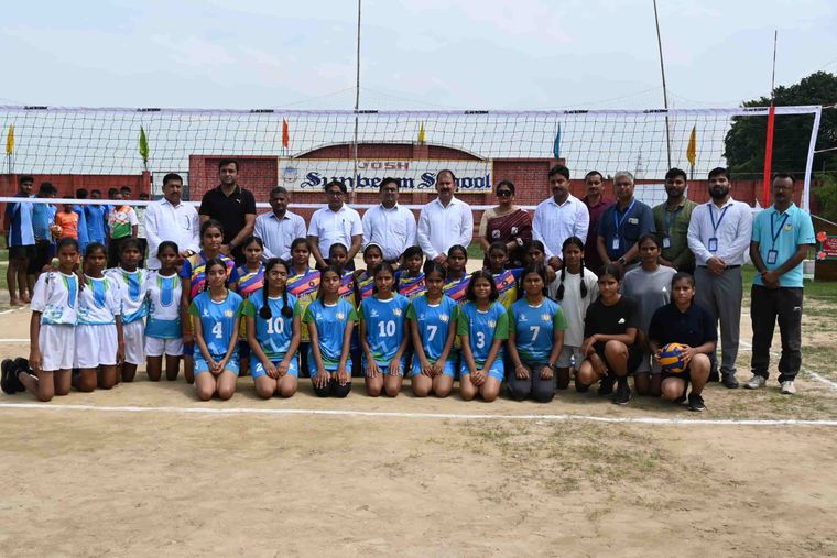 District Junior Volleyball Championship at Sunbeam School Ballia — photograph 17 of 19