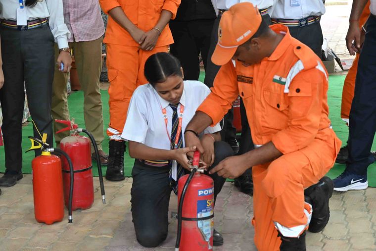 NDRF disaster-response session at Sunbeam School Ballia — photograph 17 of 21
