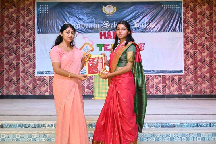 Teachers’ Day — the student-led programme at Sunbeam School Ballia — photograph 21 of 42