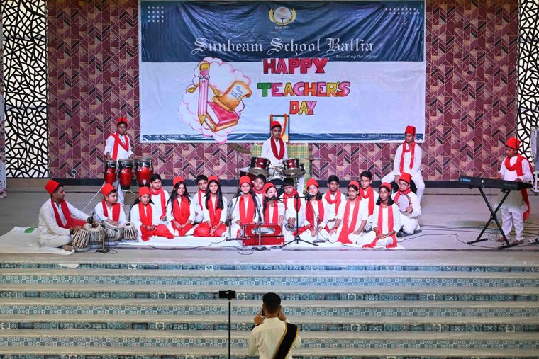 Teachers’ Day — the student-led programme at Sunbeam School Ballia — photograph 15 of 42