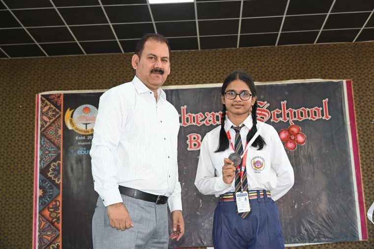 Prize Distribution to Rank holders 2023-24 at Sunbeam School Ballia — photograph 48 of 81