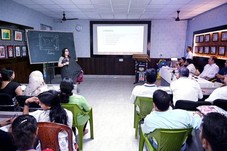 En riching Session with Mrs. Soma Singh at Sunbeam School Ballia at Sunbeam School Ballia — photograph 71 of 81