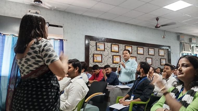 En riching Session with Mrs. Soma Singh at Sunbeam School Ballia at Sunbeam School Ballia — photograph 81 of 81