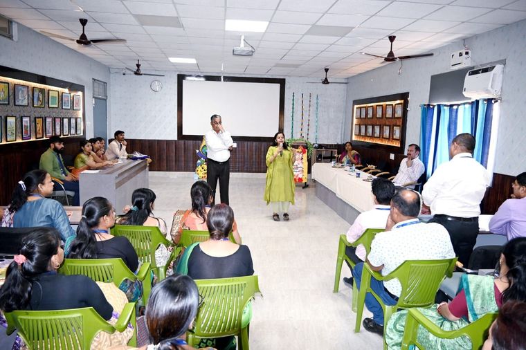 QCR&D Team visit at school at Sunbeam School Ballia — photograph 11 of 37