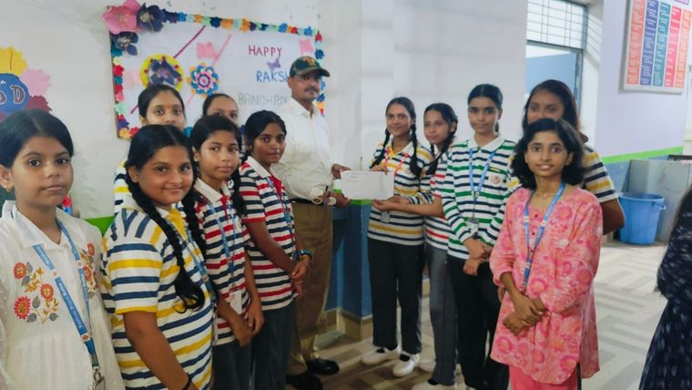 Celebrating Rakshabandhan at Sunbeam School Ballia — photograph 9 of 36
