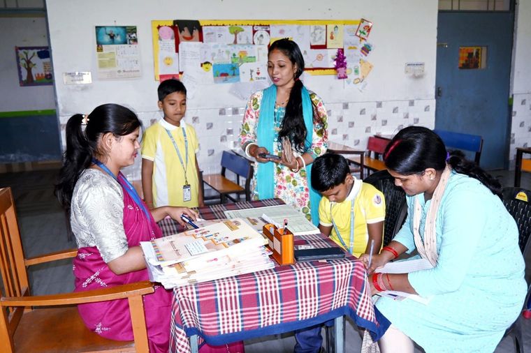 Today, we successfully conducted the Report Card Distribution for classes Nursery to III at Sunbeam School Ballia — photograph 4 of 29