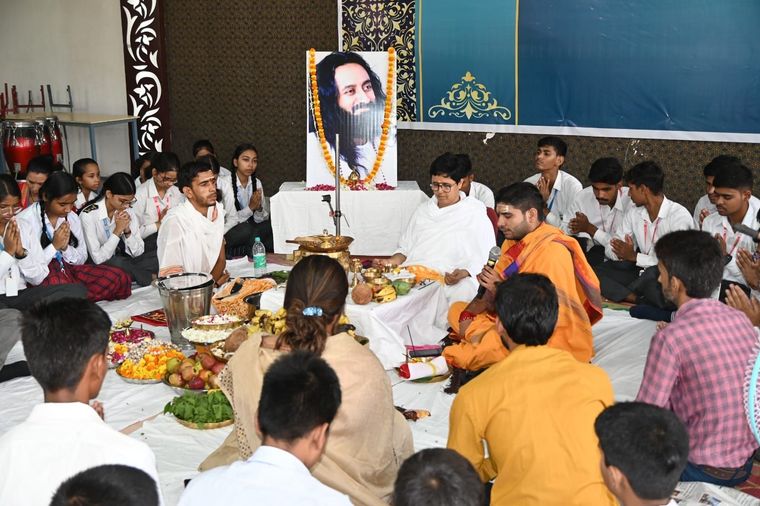 Rudrabhishek Pooja at Sunbeam School Ballia at Sunbeam School Ballia — photograph 4 of 30